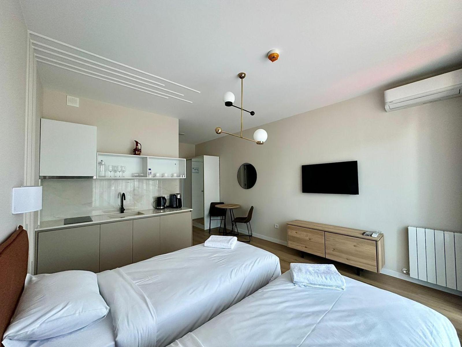 Nova Concierge Aparthotel Batumi Szoba fotó